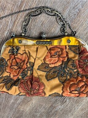 In’s Beaded Floral Clutch Amber Lucite Frame Chain Strap Evening Bag OS
